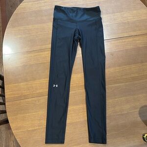 Under Armour heat gear leggings.
